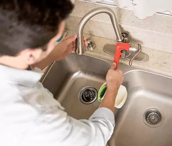Professional Sink Repair Specialist in Bloomington, CA: Schedule Reliable Sink Fixing Services with Us