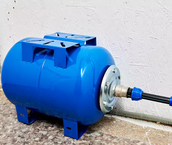 Expert Plumber for Well Pressure Tank Replacement in Bloomington, CA: Schedule Affordable Tank Replacement Services with Us