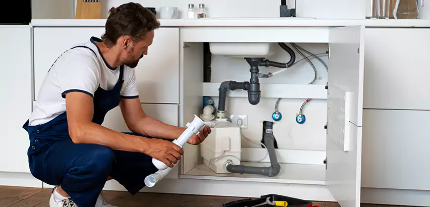 Plumbers for Frozen Pipes in Bloomington